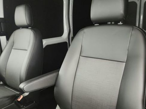 New 2026 Ford Transit 250 148 Medium Roof w/ Load Area Protection Package image 9