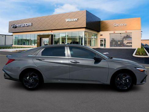 New 2026 Hyundai Elantra N Line FWD image 9