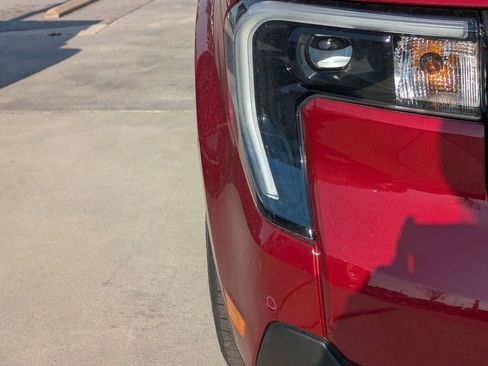 New 2026 Ford Maverick Lariat w/ 4K Tow Package image 8