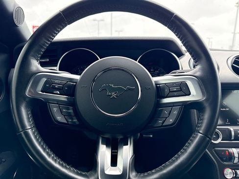 Used 2019 Ford Mustang Premium image 16