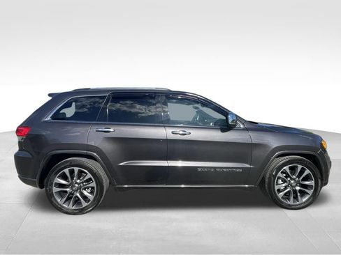 Used 2018 Jeep Grand Cherokee Overland image 14