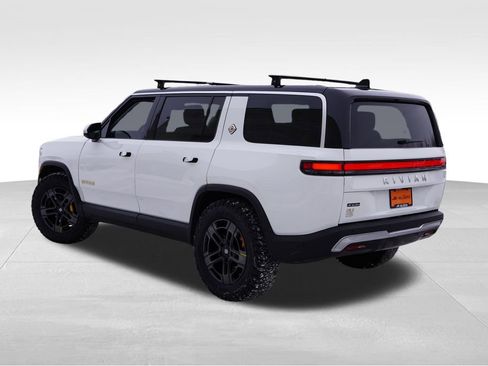 Used 2023 Rivian R1S Adventure image 7