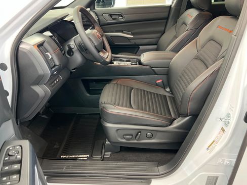 New 2026 Nissan Pathfinder Rock Creek AWD/4WD image 17