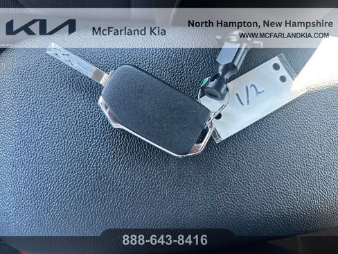 Used 2024 Kia Forte LXS FWD image 31