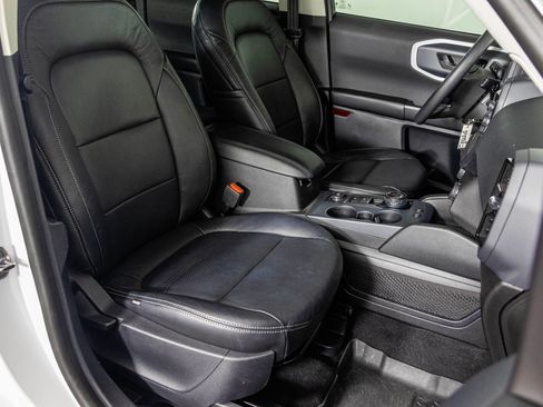 Used 2022 Ford Bronco Sport image 44