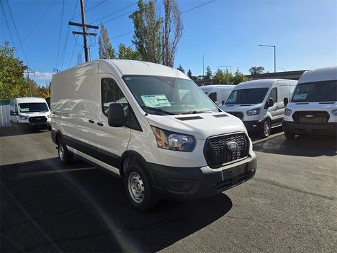 New 2026 Ford Transit 250 148 Medium Roof image 3