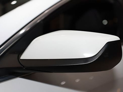 Used 2023 Chevrolet Malibu LT image 40