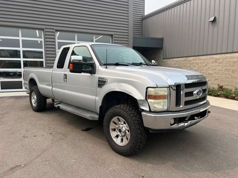 Used 2008 Ford F350 FX4 AWD/4WD image 3