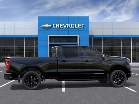 New 2026 Chevrolet Silverado 1500 High Country w/ Midnight Edition AWD/4WD image 6