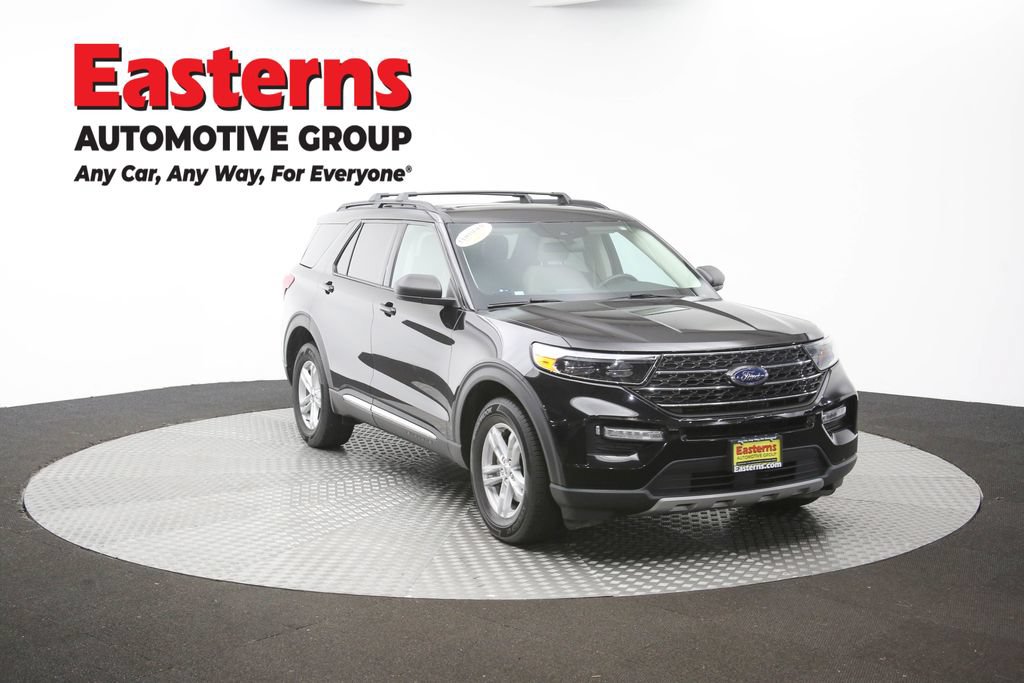 Used 2022 Ford Explorer XLT w/ Equipment Group 202A AWD/4WD image 51