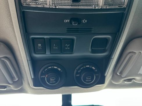 Used 2019 Toyota 4Runner TRD Off-Road AWD/4WD image 31