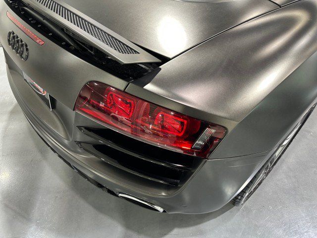 Used 2011 Audi R8 V10 AWD/4WD image 31