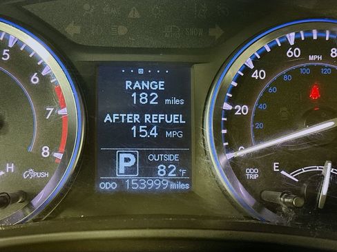 Used 2014 Toyota Highlander Plus FWD image 15