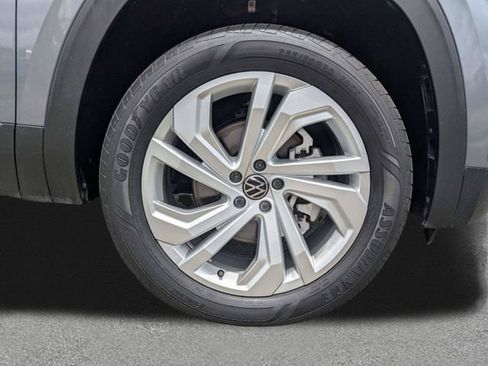 Certified 2023 Volkswagen Atlas SE AWD/4WD image 10
