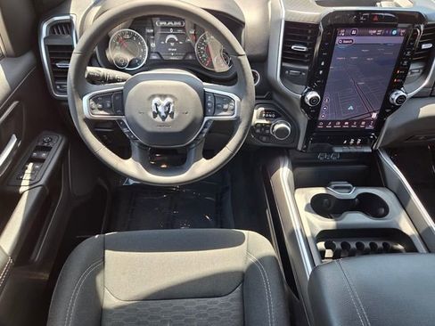 Used 2025 RAM 1500 Big Horn AWD/4WD image 17