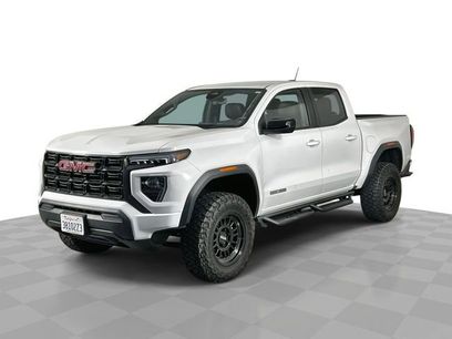 Used 2023 GMC Canyon Elevation w/ Trailering Package