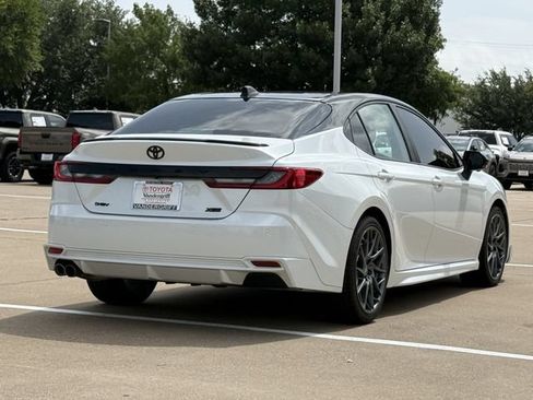 Used 2025 Toyota Camry XSE w/ Premium Plus Package FWD image 4