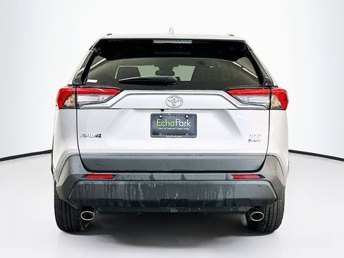 Used 2025 Toyota RAV4 XLE image 7