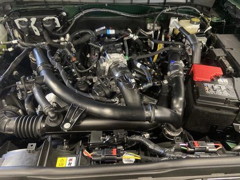 New 2025 Ford Bronco Badlands image 36