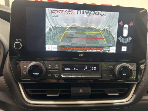 Used 2026 Toyota Grand Highlander Limited AWD/4WD image 28