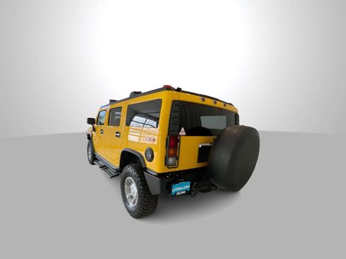 Used 2003 HUMMER H2 w/ Preferred Equipment Group AWD/4WD image 6