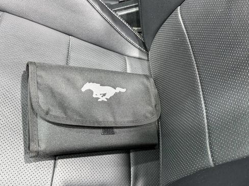 Used 2017 Ford Mustang GT Premium image 29