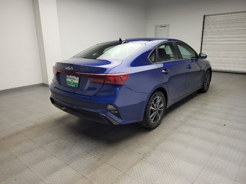 Used 2023 Kia Forte LXS w/ LXS Technology Package image 9