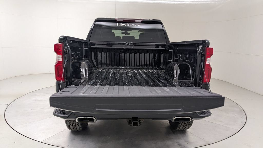 Used 2021 Chevrolet Silverado 1500 Custom Trail Boss AWD/4WD image 7
