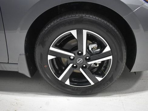 New 2025 Nissan Sentra SV image 10