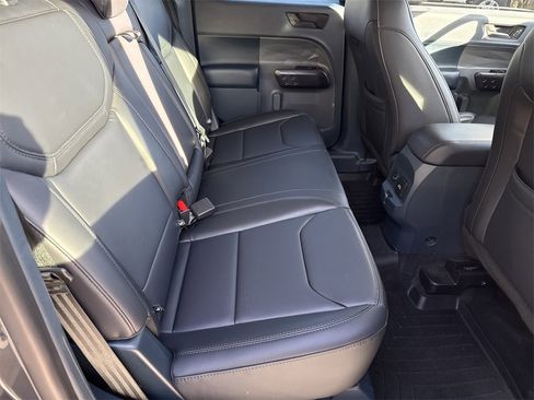 Used 2024 Ford Maverick Lariat w/ Black Appearance Package image 16