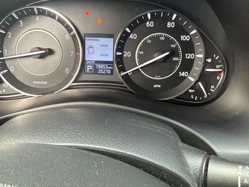 Used 2019 Nissan Armada Platinum w/ Captain's Chairs Package AWD/4WD image 3