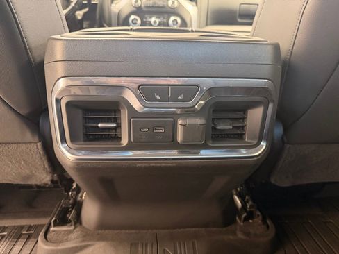 Used 2020 GMC Sierra 1500 SLT w/ SLT Premium Package AWD/4WD image 22