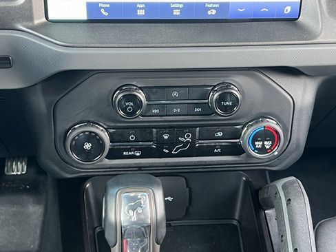 Used 2024 Ford Bronco Big Bend image 17