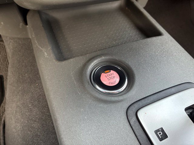 Used 2021 Nissan Frontier SV w/ Midnight Edition Floor Mats AWD/4WD image 32