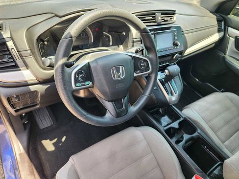 Used 2019 Honda CR-V LX image 2
