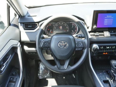 Used 2024 Toyota RAV4 XLE AWD/4WD image 14