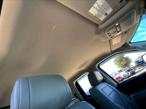 Used 2022 Toyota Tundra Limited image 23
