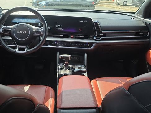 Used 2023 Kia Sportage SX image 18