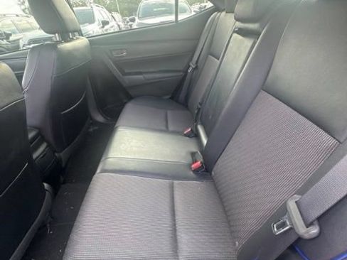 Used 2017 Toyota Corolla SE w/ Carpet Mat Package (TMS) FWD image 19