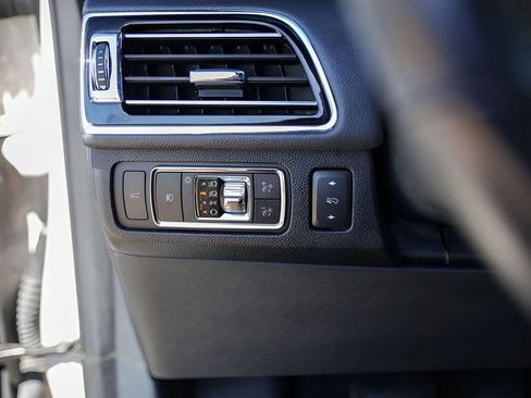Used 2022 Lincoln Navigator L Reserve AWD/4WD image 14