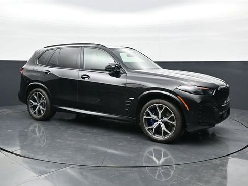 Used 2026 BMW X5 M60i AWD/4WD image 3