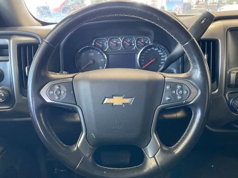 Used 2018 Chevrolet Silverado 1500 LT AWD/4WD image 17