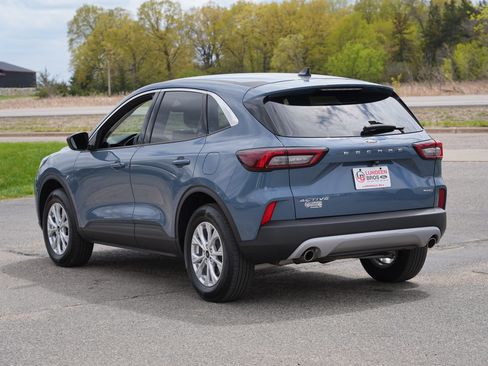 Used 2024 Ford Escape Active AWD/4WD image 6
