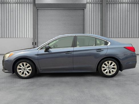 Used 2015 Subaru Legacy 2.5i Premium AWD/4WD image 2