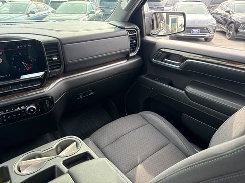 Certified 2024 GMC Sierra 1500 Elevation AWD/4WD image 28