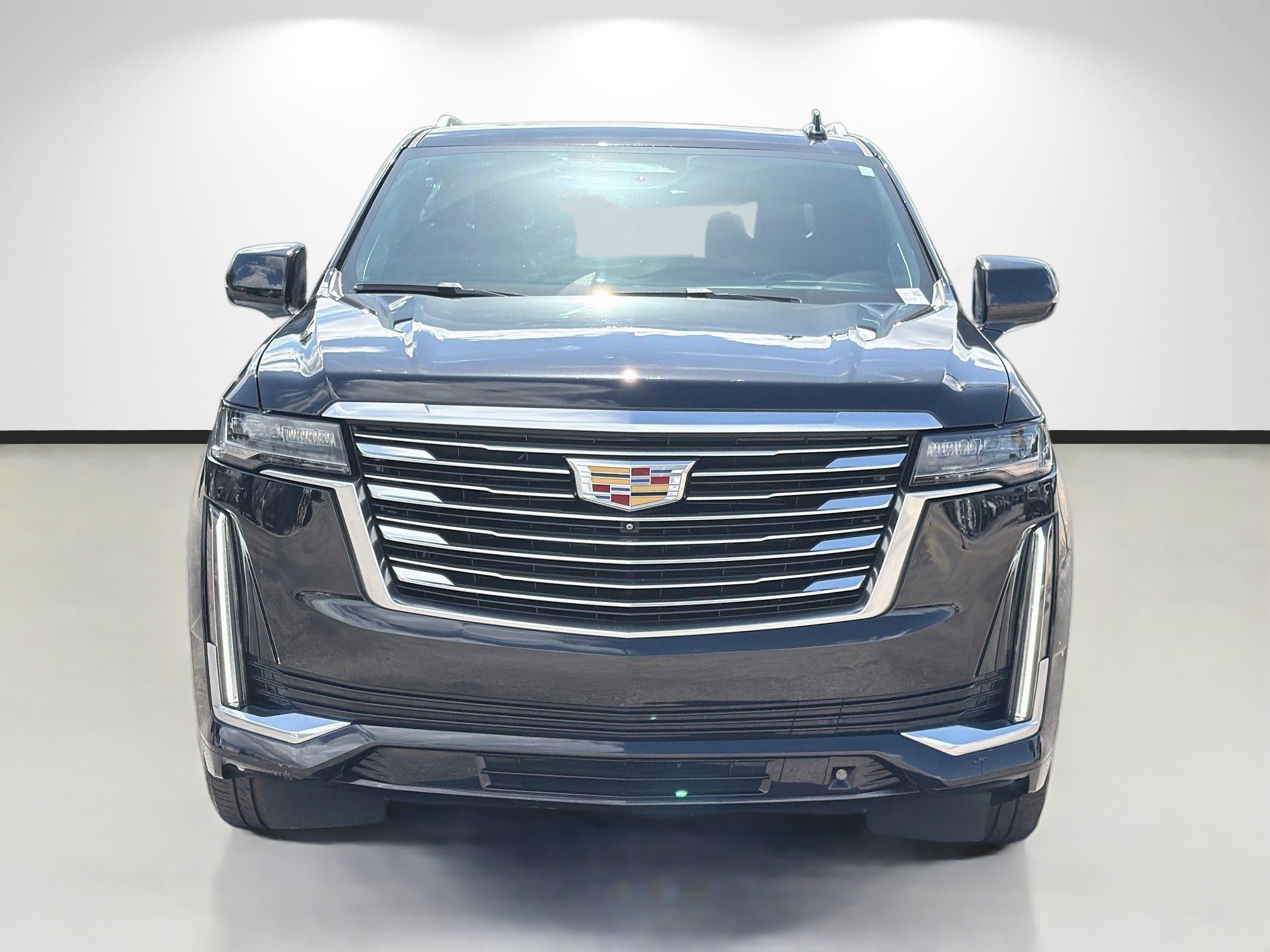 Used 2022 Cadillac Escalade Premium Luxury Platinum AWD/4WD image 8