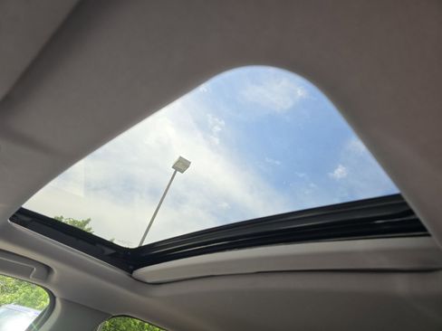 Used 2020 Honda CR-V EX-L image 3
