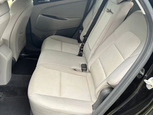 Used 2016 Hyundai Tucson SE w/ Option Group 12 image 19