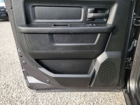 Used 2023 RAM 2500 Tradesman w/ Chrome Appearance Group image 27