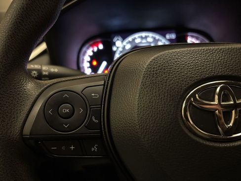 Used 2024 Toyota RAV4 XLE image 15